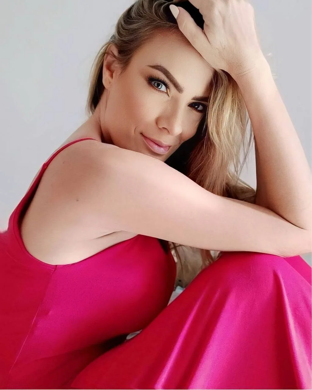 Maria, 42